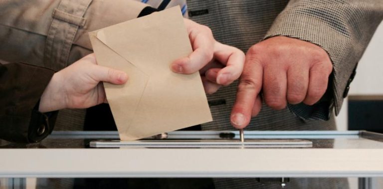 Wer mischt sich in die ungarischen Wahlen ein?