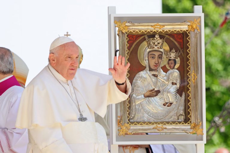 Gebet des Papstes für Frieden und für die Kirche in Europa