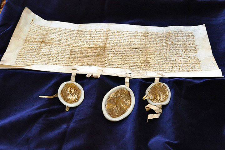 Die 801 Jahre alte ungarische Verfassung, die Goldene Bulle